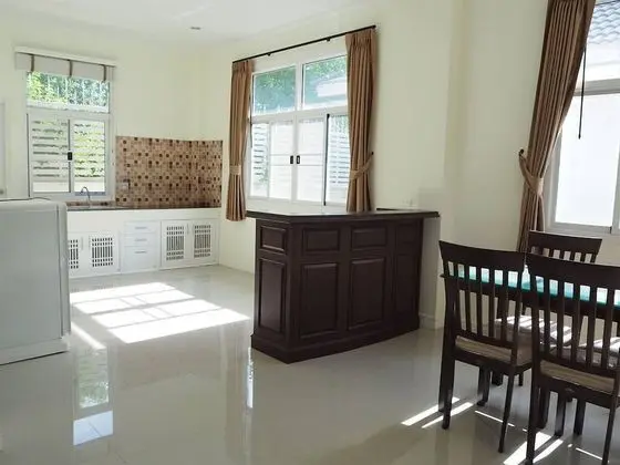 3 Bedrooms Villa