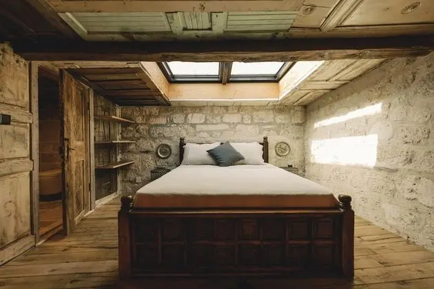 Çatı Katı (Loft)