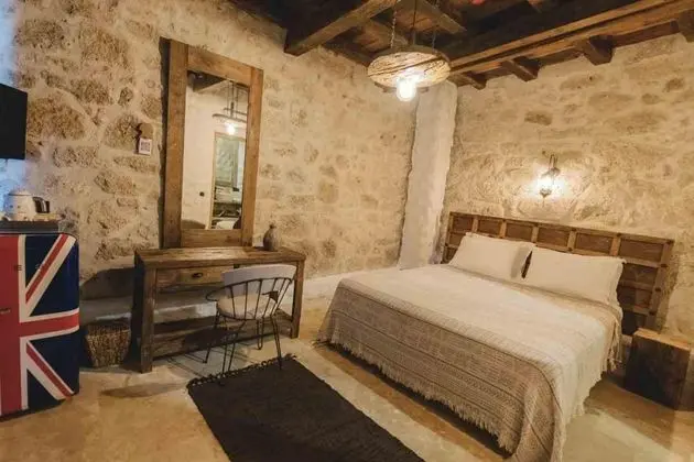 Deluxe Pool Room,Havuz ve Bahçe Manzaralı,Havuz Bağlantılı