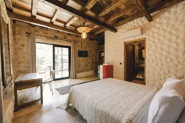 Deluxe Terrace Room
