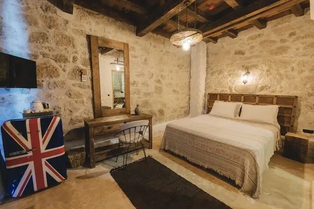 Deluxe Terrace Room