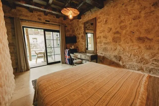 Deluxe Terrace Room