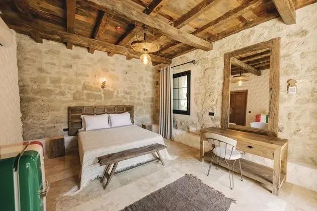Deluxe Terrace Room