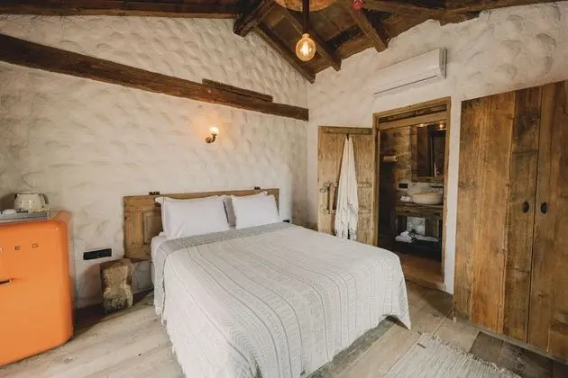 Deluxe Terrace Room