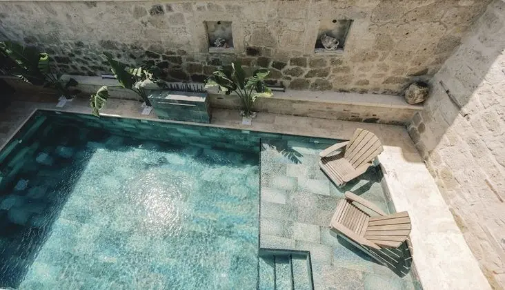 Deluxe Terrace Room