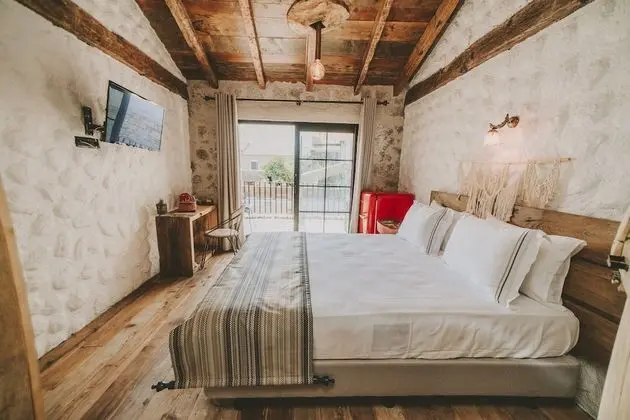 Deluxe Terrace Room