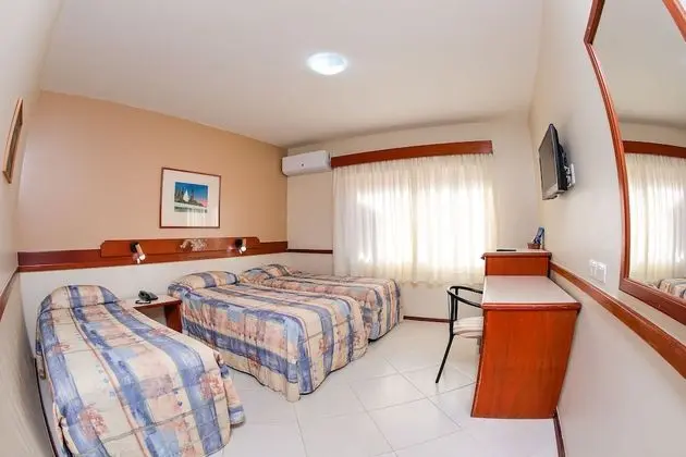 Standard Üç Kişilik Oda, 3 Tek Kişilik Yatak