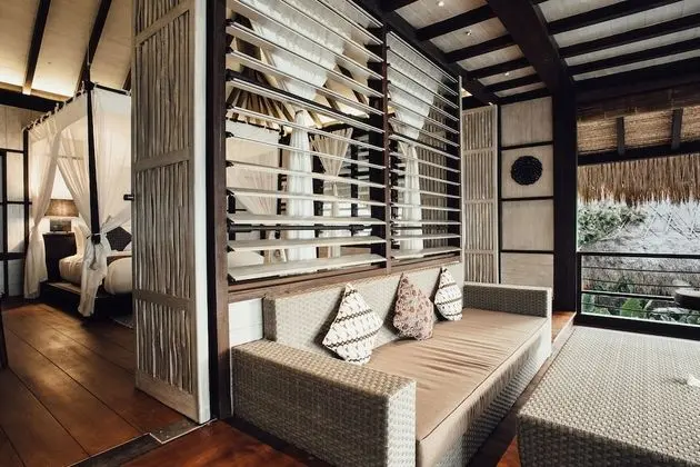 Jurang 3 Bedroom Villa with Private Pool