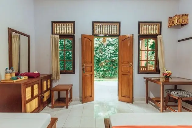 Standard Oda, Bahçe Manzaralı