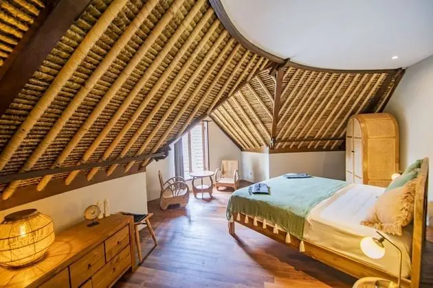 Romantic Villa, 4 Yatak Odası, Kişiye Özel Havuzlu, Havuz Manzaralı