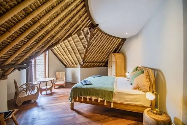 Romantic Villa, 4 Yatak Odası, Kişiye Özel Havuzlu, Havuz Manzaralı