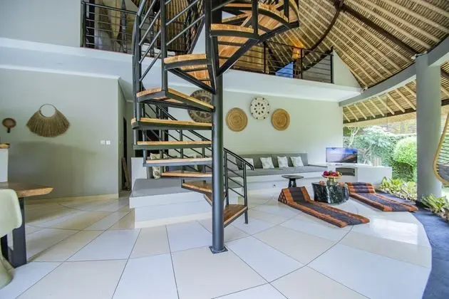Romantic Villa, 4 Yatak Odası, Kişiye Özel Havuzlu, Havuz Manzaralı