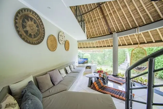 Romantic Villa, 4 Yatak Odası, Kişiye Özel Havuzlu, Havuz Manzaralı