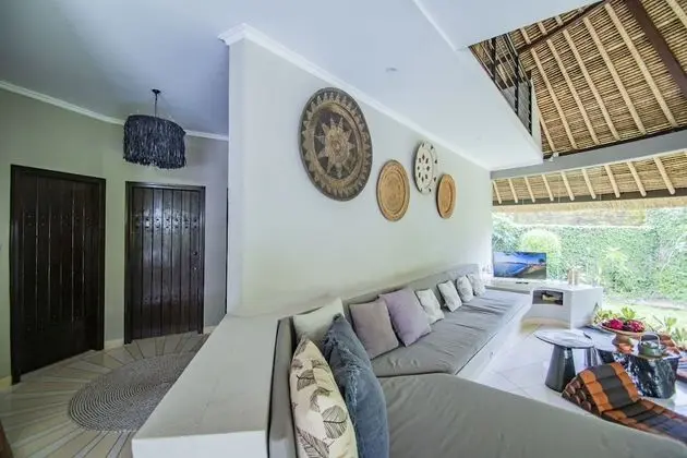 Romantic Villa, 4 Yatak Odası, Kişiye Özel Havuzlu, Havuz Manzaralı