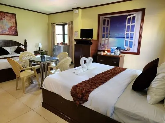 Jacuzzi Suite
