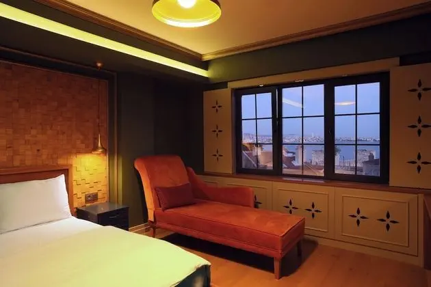 Deluxe Double Room, 1 Bedroom, Partial Sea View, Sea Facing