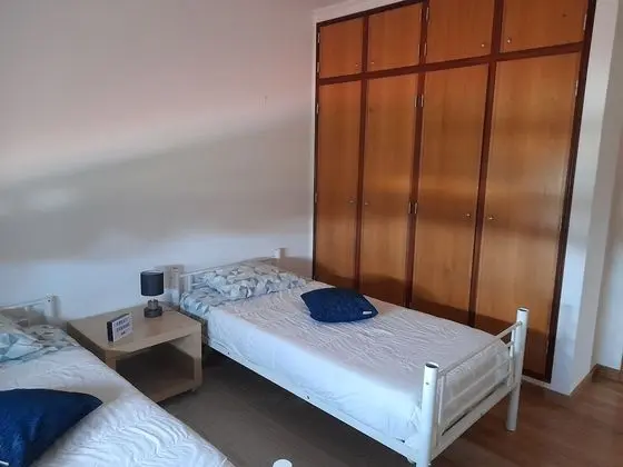 Tek Büyük Yataklı Oda, Ortak Banyo