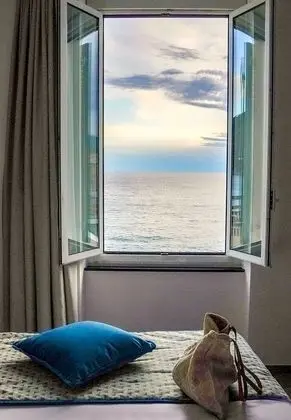 Classic Oda, Deniz Manzaralı (Horizon)