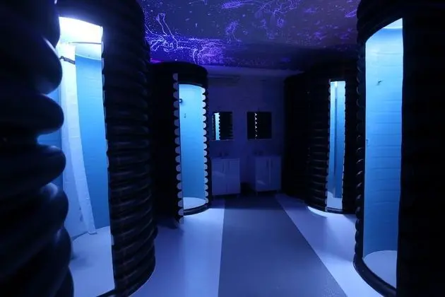 One Superior Capsule in Shared Area