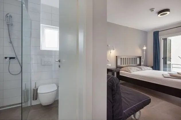 Business Üç Kişilik Oda