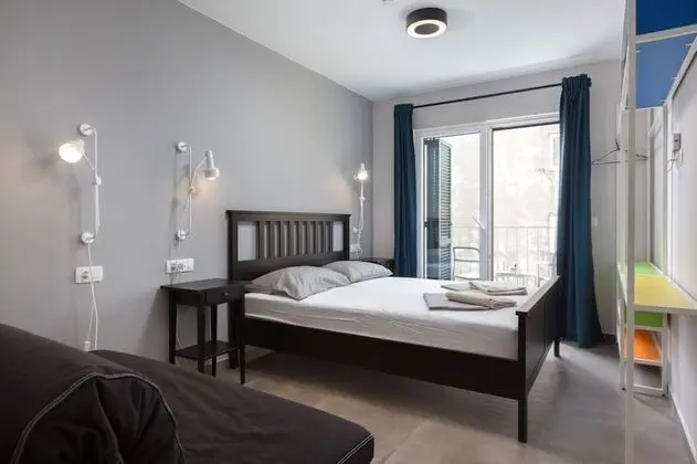 Business Üç Kişilik Oda