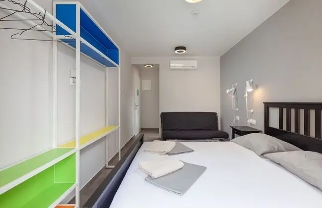 Business Üç Kişilik Oda