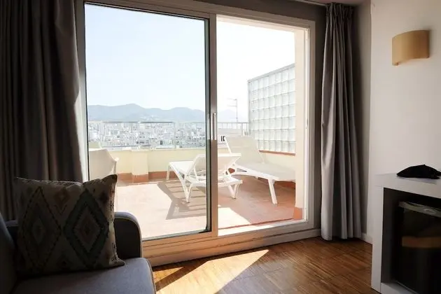Çatı Katı Süiti (Penthouse)