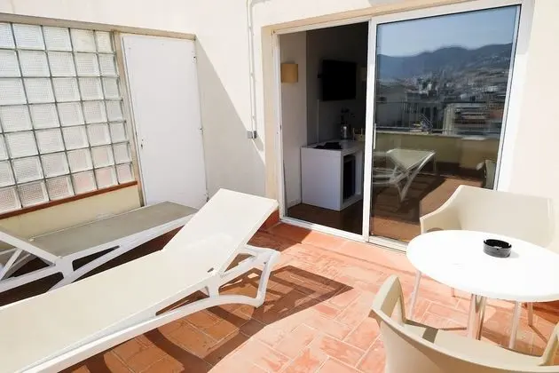 Çatı Katı Süiti (Penthouse)