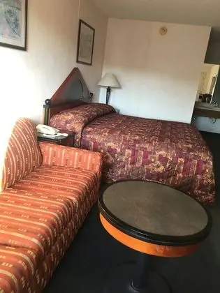 Standard Oda, 1 En Büyük (King) Boy Yatak