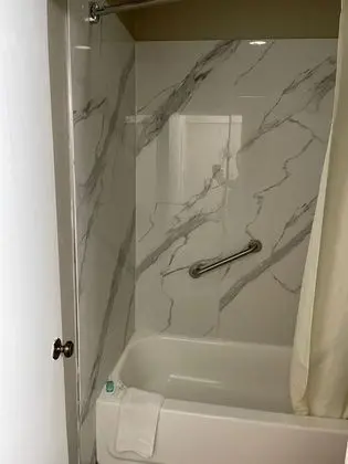 Standard Oda, 1 En Büyük (King) Boy Yatak, Sigara İçilebilir