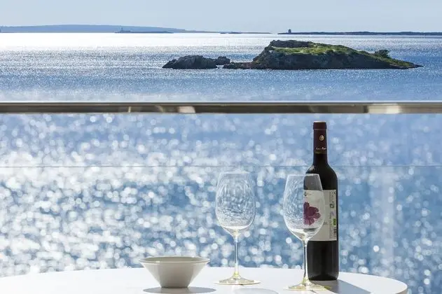 Süit, Teras, Deniz Manzaralı