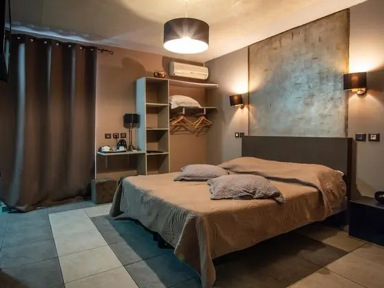 Comfort Oda, 1 Büyük (Queen) Boy Yatak, Sigara İçilmez