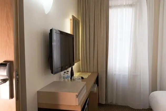 Standard Üç Kişilik Oda