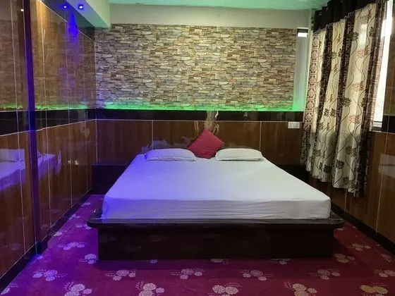 Family Oda, 1 Yatak Odası, Özel Banyo, Bahçe Manzaralı
