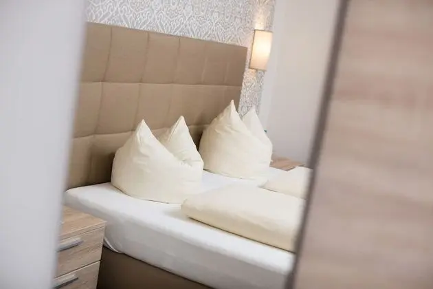 Comfort Tek Büyük veya İki Ayrı Yataklı Oda