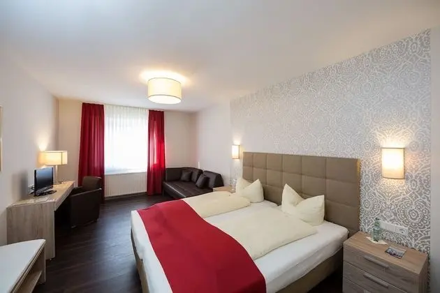 Comfort Tek Büyük veya İki Ayrı Yataklı Oda