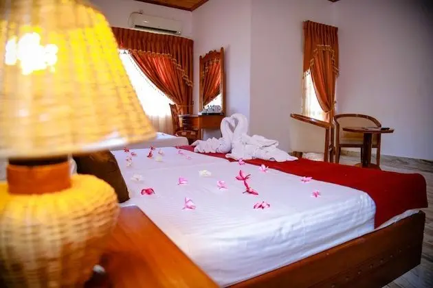 Deluxe Üç Kişilik Oda