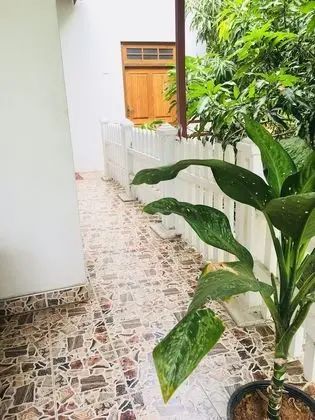 Deluxe Tek Büyük Yataklı Oda, 1 Çift Kişilik Yatak, Sigara İçilebilir, Bahçe Manzaralı