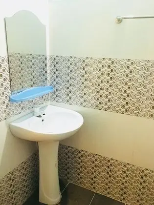 Deluxe Tek Büyük Yataklı Oda, 1 Çift Kişilik Yatak, Sigara İçilebilir, Bahçe Manzaralı