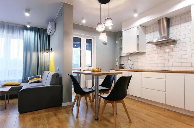 Design Apart Daire, 1 Yatak Odası, Mutfak, Nehir Manzaralı (57 Oktyabrskaya street)
