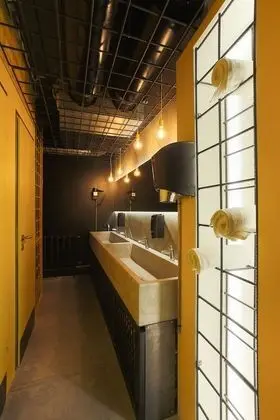 Superior Ortak Ranzalı Oda, Sadece erkekler için, Nehir Manzaralı (Bed in 8-bed Room)