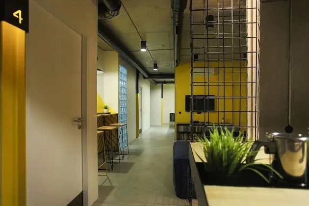 Superior Ortak Ranzalı Oda, Sadece kadınlar için, Nehir Manzaralı (Bed in 8-bed Room)
