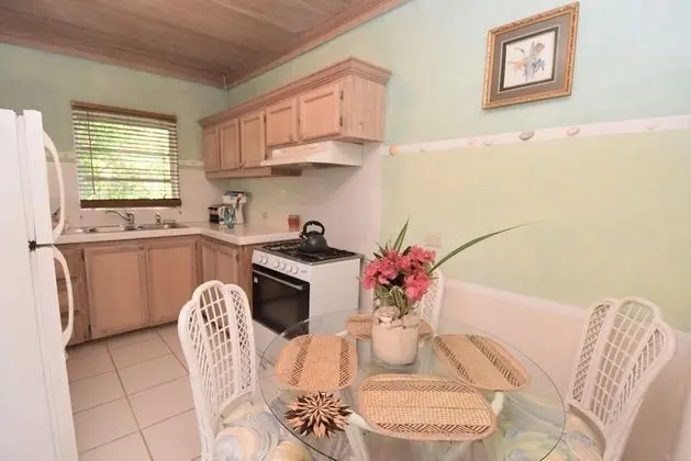 Exceptional Memories- Footprints away from the beach with Balcony