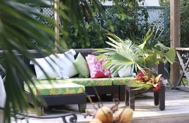 Exceptional Memories- Footprints away from the beach with Balcony