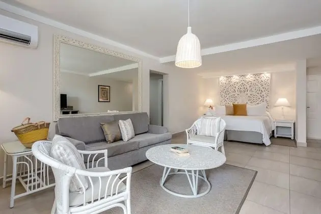 Deluxe Signature Room, Garden View
