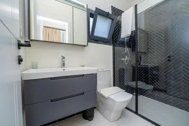 Jakuzili Tiny House Standard Oda
