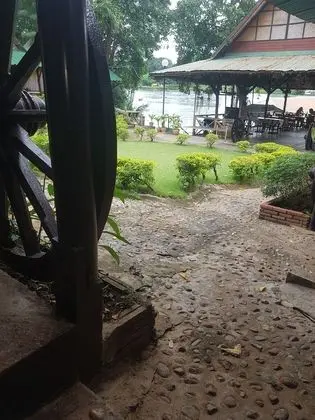 Bangalow Fan With River View