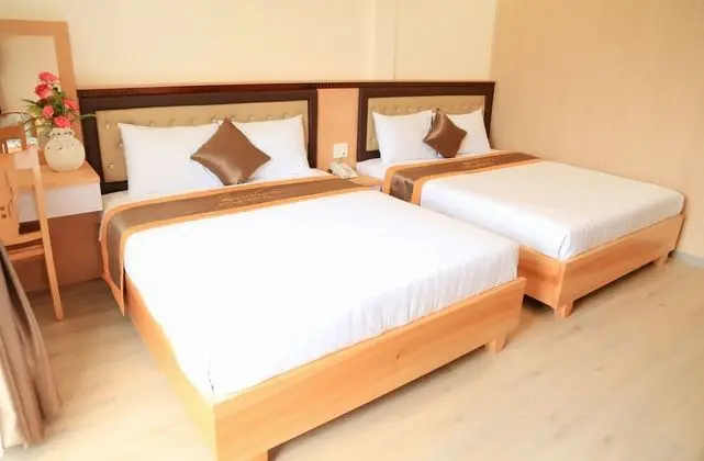 Deluxe Dört Kişilik Oda, 2 Büyük (Queen) Boy Yatak, Tepe Manzaralı