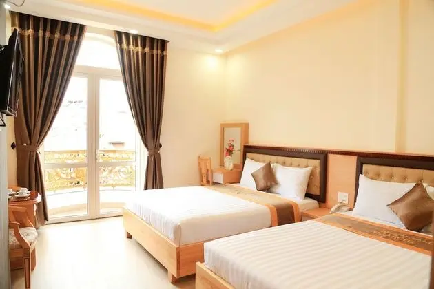 Deluxe Dört Kişilik Oda, 2 Büyük (Queen) Boy Yatak, Tepe Manzaralı