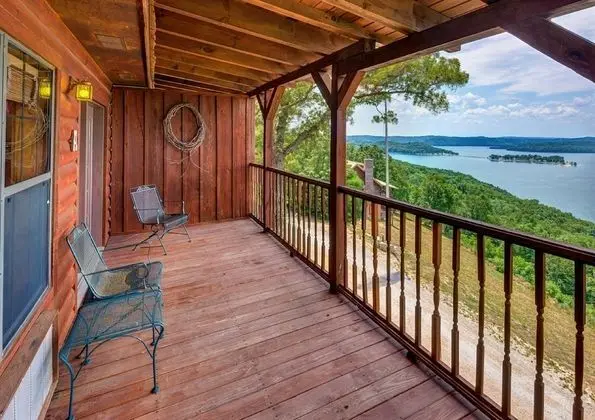 Romantic Süit, 1 En Büyük (King) Boy Yatak, Balkon, Göl Manzaralı